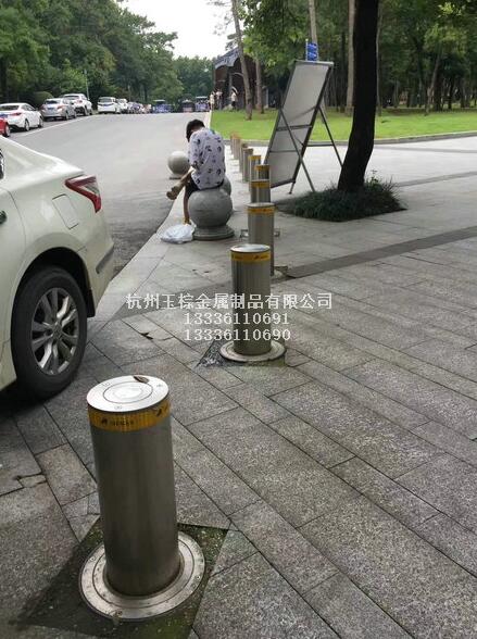 自動(dòng)升降柱01