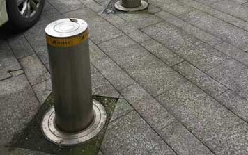 自動(dòng)升降柱01