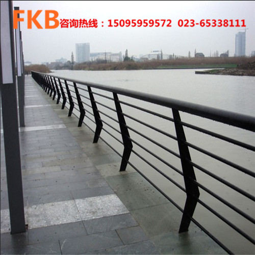 河道護欄