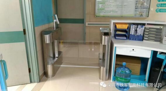 醫(yī)院人臉識(shí)別閘機(jī)系統(tǒng)