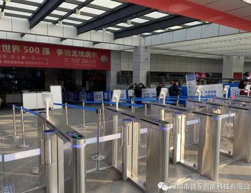 “鐵軍智能”助力疫情防控，打造新型通道：測溫、驗碼、識別身份一步完成