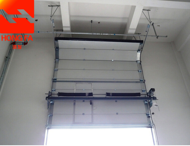 工業(yè)滑升門