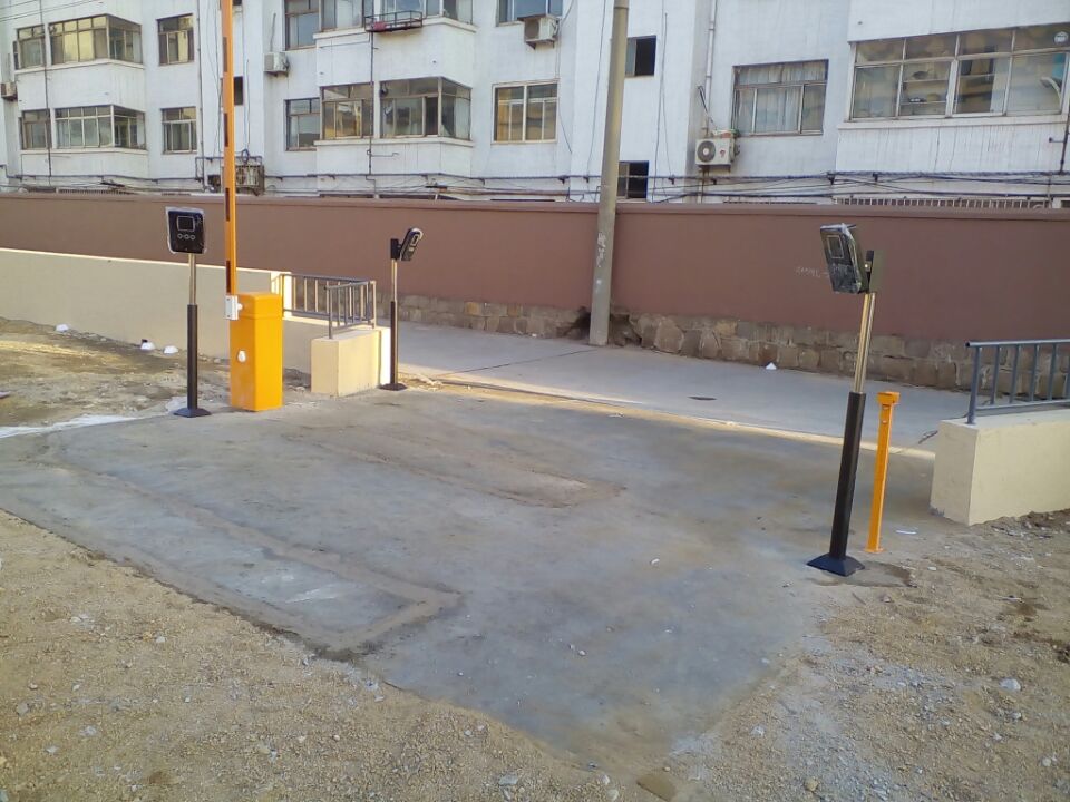 藍(lán)牙停車場