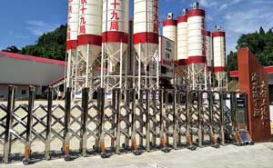 中鐵十九局重慶鐵路樞紐東環(huán)線電動伸縮門案例