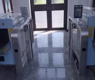 樓宇防控丨打贏疫情防控阻擊戰(zhàn)，錢林在行動(dòng)！