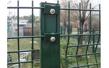 護(hù)欄 - 網(wǎng)片柵欄系列-NT-SF-MD型