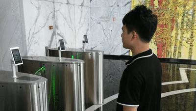 令令開(kāi)門(mén)設(shè)備已經(jīng)調(diào)試完畢