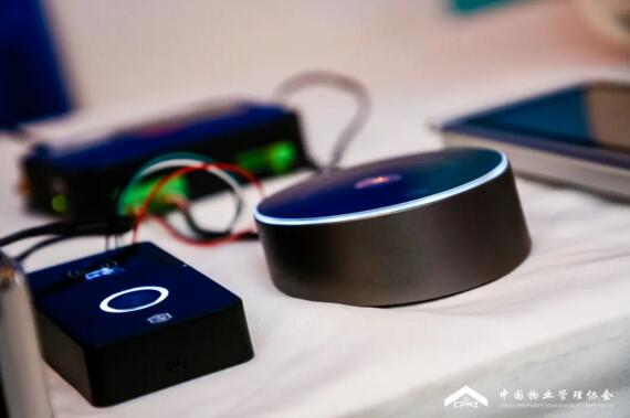 非接觸梯控和新一代NFC手機(jī)開(kāi)門(mén)