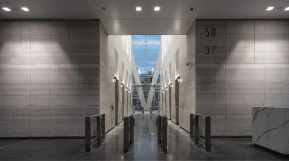 令令開(kāi)門(mén)落地網(wǎng)紅地標(biāo)：寧波國(guó)華金融中心