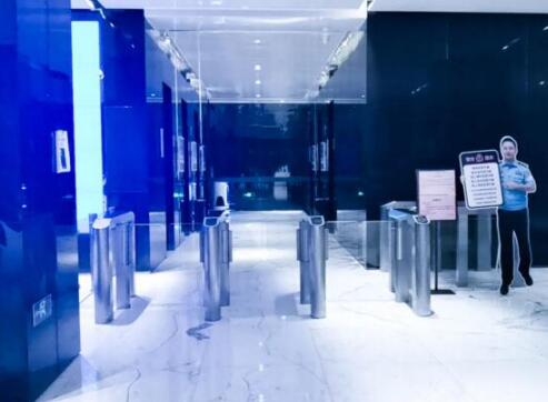 【喜報(bào)】每7秒賣出一條！令令開門落地全球領(lǐng)先男褲品牌總部：九牧王國(guó)際商務(wù)中心