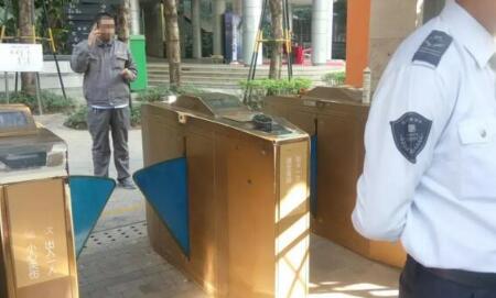 令令開門推出了《eNFC互聯(lián)網(wǎng)門禁舊改解決方案》已成功落地諸多小區(qū)改造項目