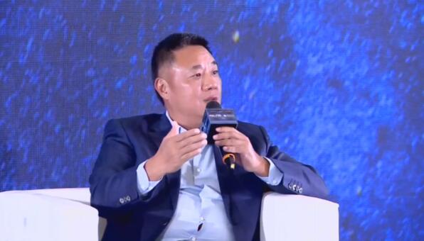 佳都科技董事長(zhǎng)劉偉出席論壇圓桌會(huì)議，暢談金融支持創(chuàng)新體系建設(shè)