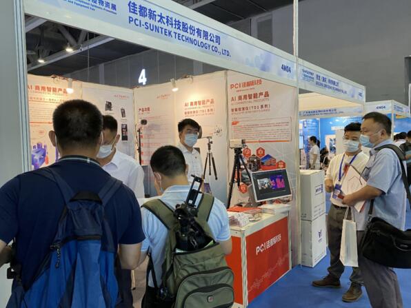 佳都科技攜人臉測溫產品和智能測溫產品亮相廣州國際防疫物資展覽會