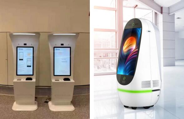 瑞為推出了智慧航顯以及曉瑞機(jī)器人兩款具備導(dǎo)航性能的機(jī)場產(chǎn)品