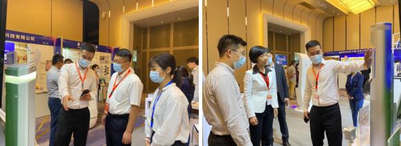 AI核驗終端，高效身份復(fù)核