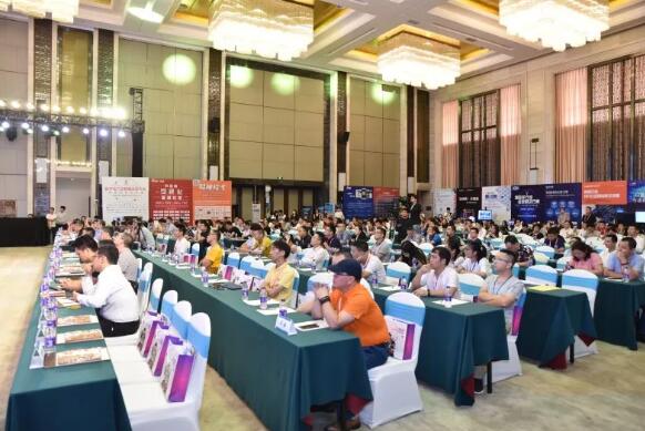 瑞為智慧零售解決方案精彩亮相第四屆中國(guó)時(shí)尚行業(yè)轉(zhuǎn)型高峰論壇