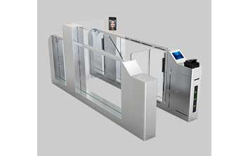 速通門 - 人臉識別閘機