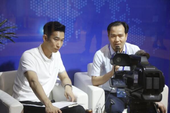 立林大區(qū)總經(jīng)理李志陽接受采訪