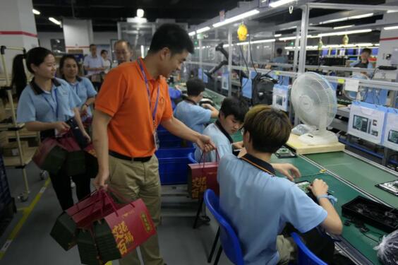 粽情端午丨立林制造中心組織開展送禮盒、包粽子系列活動