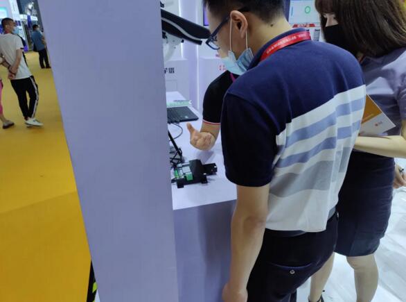 現(xiàn)場還展示了智能車牌識別終端管理平臺VDS