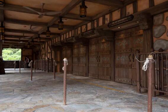 亞薩合萊SW200重型自動(dòng)平開門