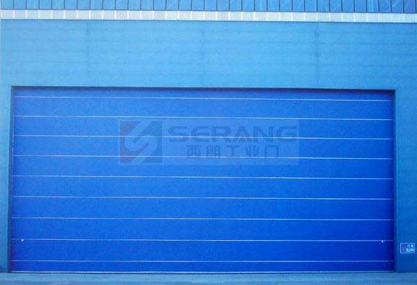 抗風柔性提升大門