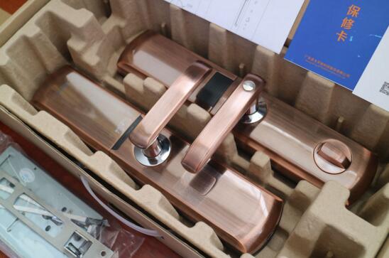 亞太天能T109高端指紋鎖評(píng)測(cè)