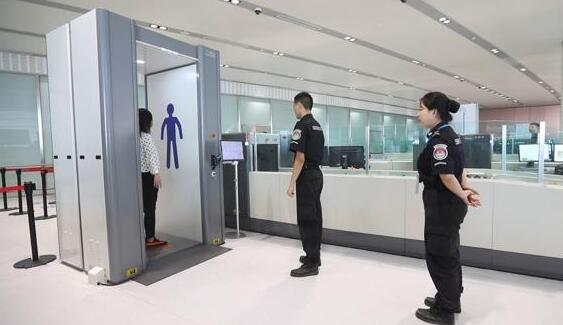 同方威視毫米波人體安檢儀