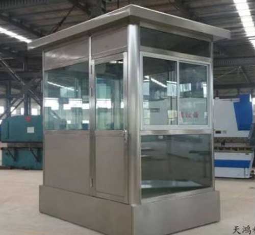 不銹鋼值班崗?fù)? /></div>
        <div   id=