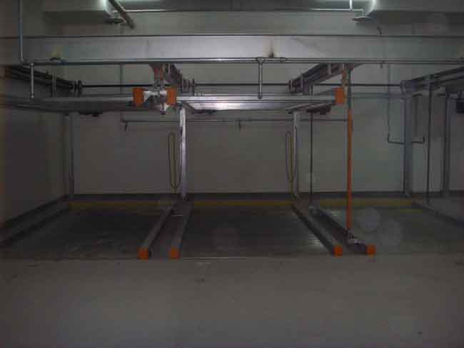 北京世紀(jì)緣房產(chǎn)立體車(chē)庫(kù)案例 - 中出網(wǎng)-智能出入口與停車(chē)充電門(mén)戶