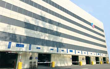 傳統(tǒng)垂直升降車庫