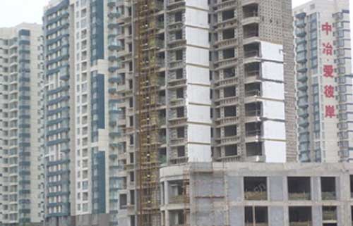 中國(guó)泛海控股集團(tuán)-卡布奇諾國(guó)際社區(qū)立體車庫(kù)項(xiàng)目 - 中出網(wǎng)-智能出入口與停車充電門戶