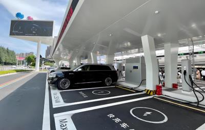 貴陽(yáng)液冷超充站