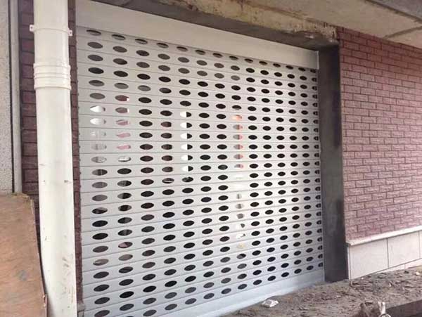 單層沖孔卷簾門