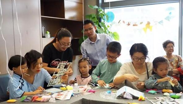 為了孩子的獎品，全家一起出動！