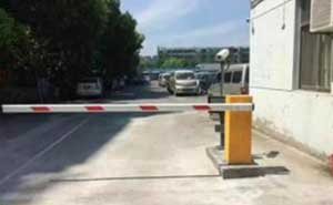 杭州富陽(yáng)區(qū)二手車交易市場(chǎng)車牌識(shí)別案例