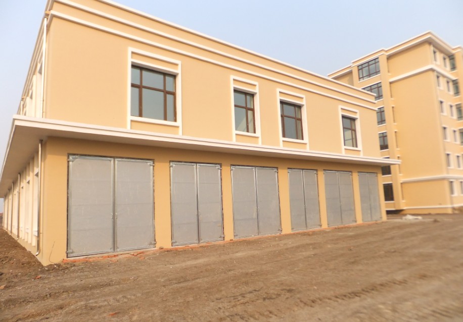 農(nóng)墾集團(tuán)工業(yè)門(mén)案例 - 中出網(wǎng)-智能出入口與停車(chē)充電門(mén)戶(hù)