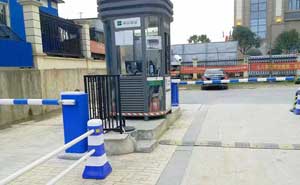 武漢融科花滿亭車牌識(shí)別系統(tǒng)案例 - 中出網(wǎng)-智能出入口與停車充電門(mén)戶