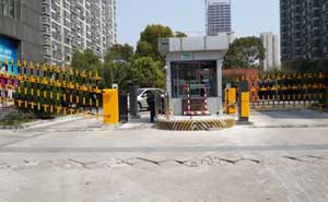 江蘇省南京市辰龍綠苑停車場系統(tǒng)案例 - 中出網(wǎng)-智能出入口與停車充電門戶