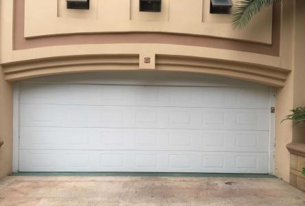 熱烈祝賀大慶出安智能車庫門進駐大慶華溪御景