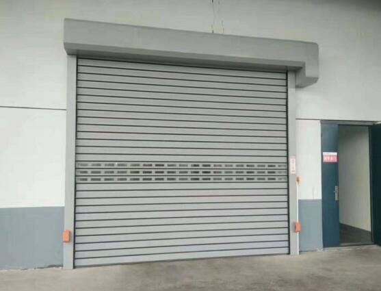 安裝綿陽鋁合金卷簾門自己動手豐衣足食