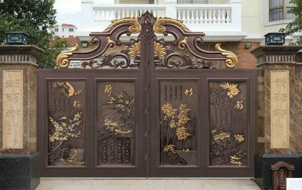 瀘州別墅圍墻大門風(fēng)水講究各方位擺什么植物好？