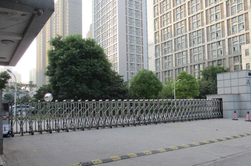 熱烈祝賀滁州出安智能電動(dòng)伸縮門(mén)進(jìn)駐長(zhǎng)青商業(yè)街
